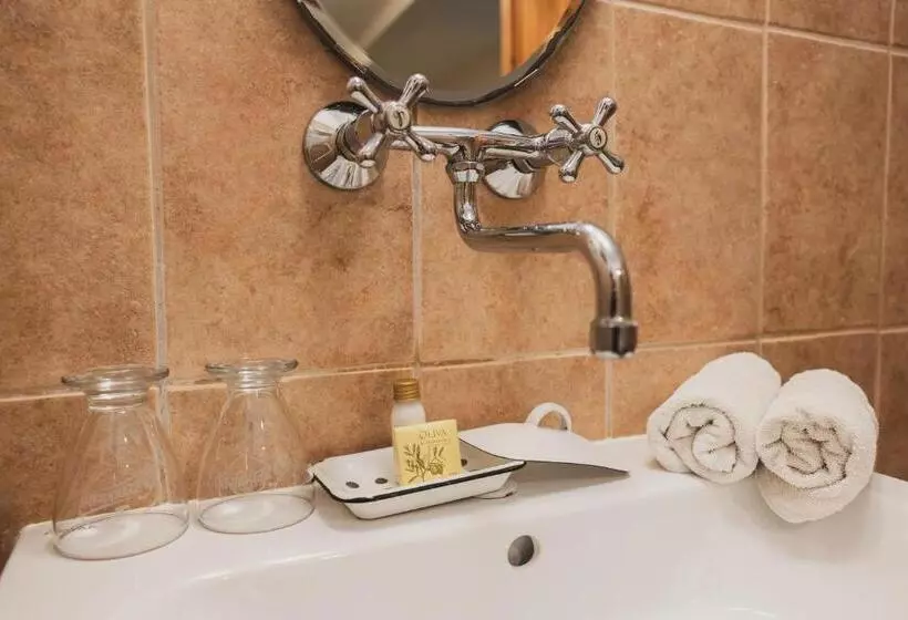 デラックスルーム, Nomad Hotel & Glamping