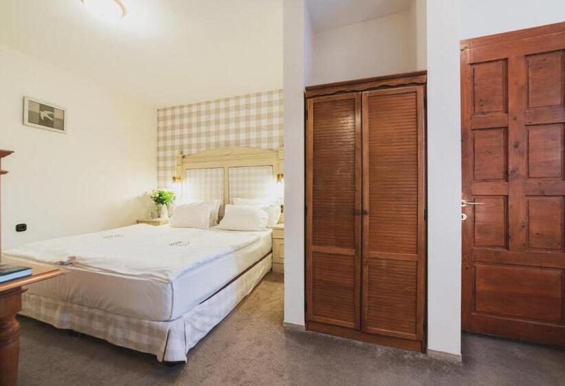 豪华三人间, Nomad Hotel & Glamping