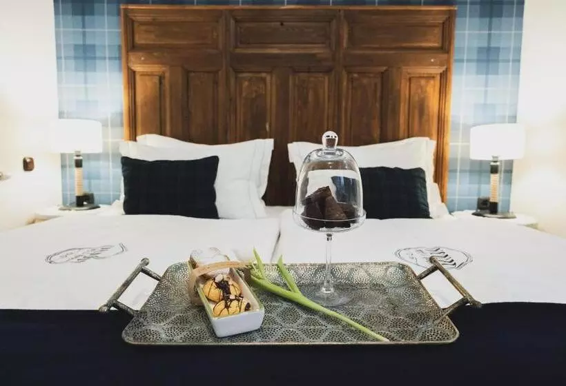 デラックストリプルルーム, Nomad Hotel & Glamping