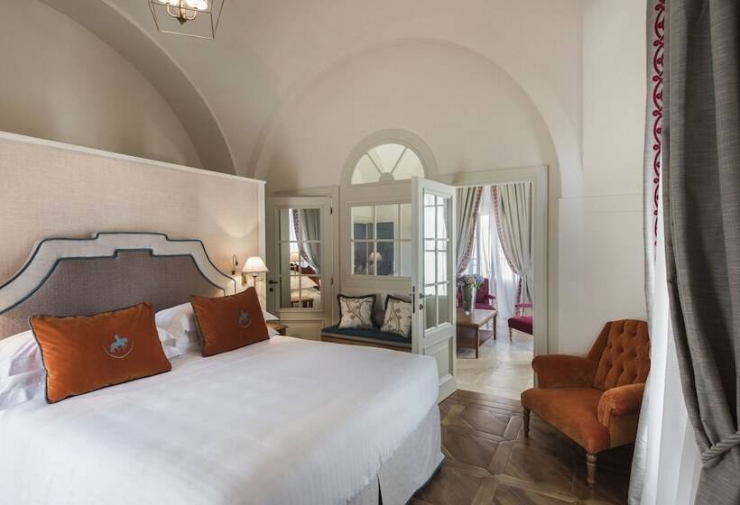 سوییت, Borgo San Felice