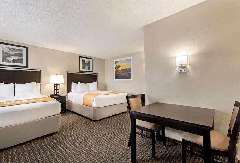 غرفه قياسيه سريرين مزدوجين, Days Inn By Wyndham Cortez