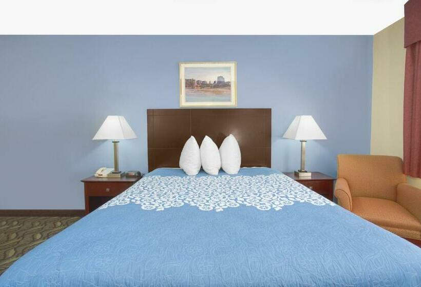 带大床的标准间, Days Inn By Wyndham North Platte