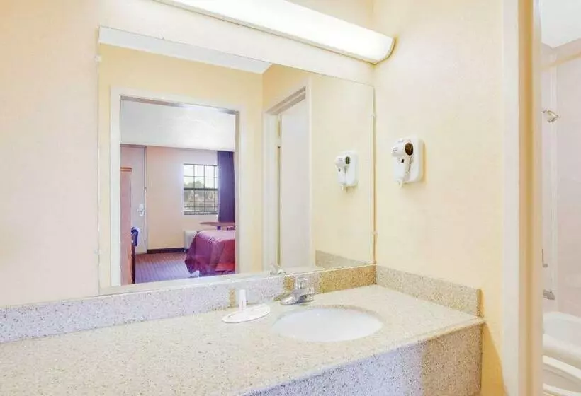 身障者適用スタンダードルーム, Sunrise Extended Stay