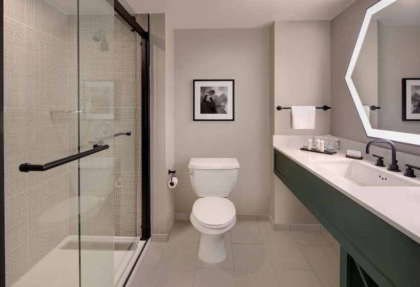 جناح, Embassy Suites By Hilton San Rafael Marin County