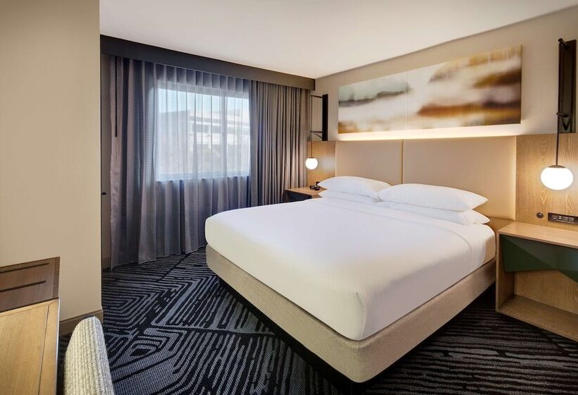 Люкс, Embassy Suites By Hilton San Rafael Marin County