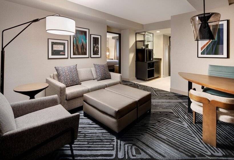 جناح, Embassy Suites By Hilton San Rafael Marin County