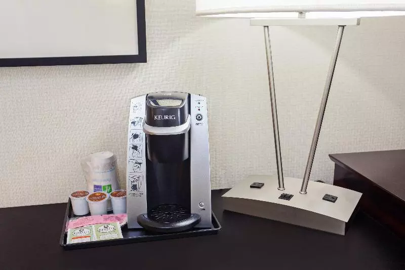 身障者適用スイートルーム, Holiday Inn Express Richmond, An Ihg