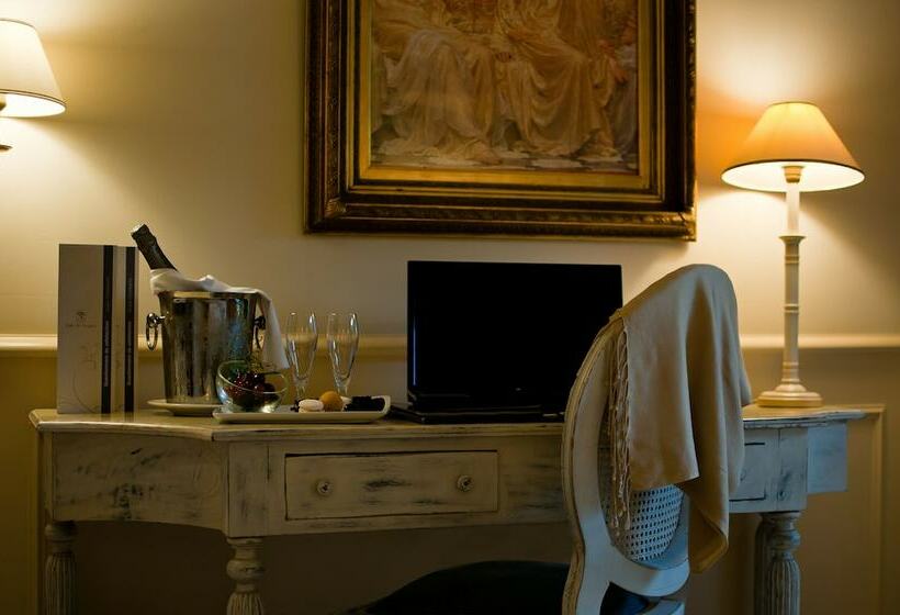 חדר סופריור, Hôtel De Mougins