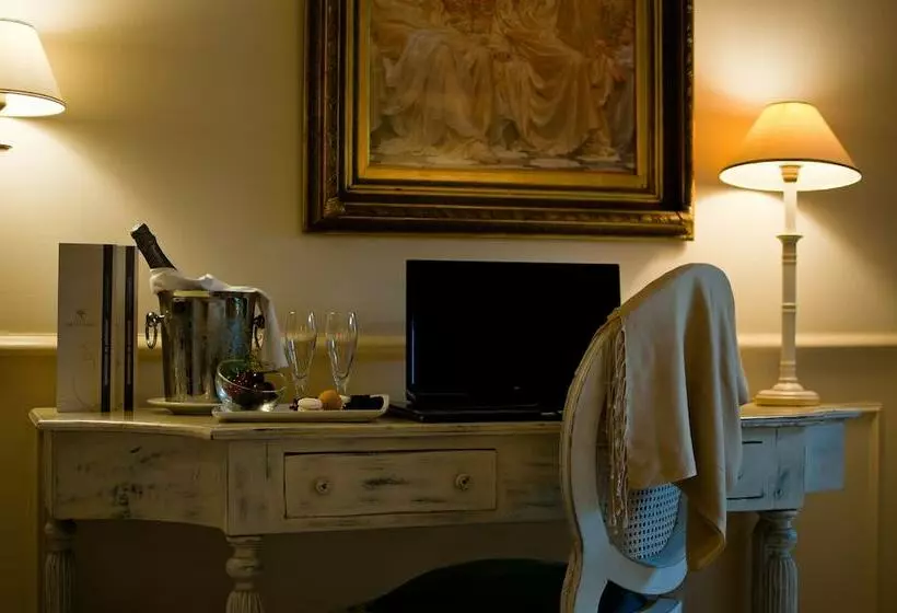 スーペリアールーム, Hôtel De Mougins