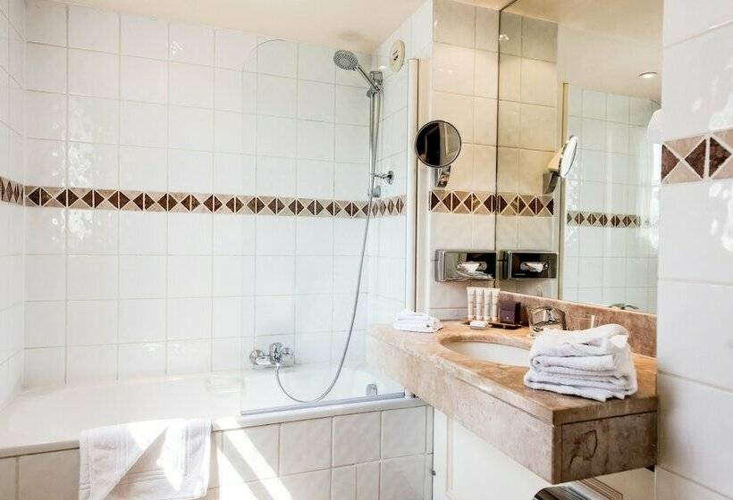 חדר סופריור, Hôtel De Mougins