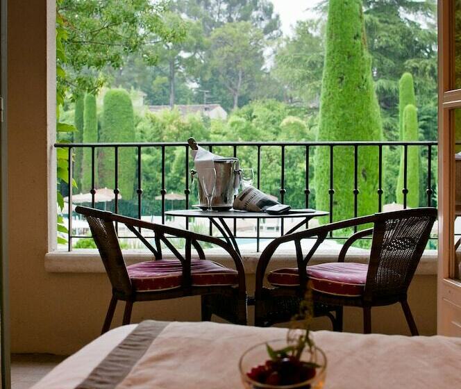 디럭스 룸, Hôtel De Mougins