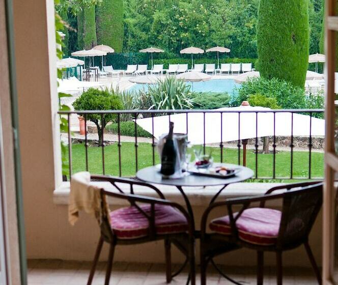 חדר דלוקס, Hôtel De Mougins