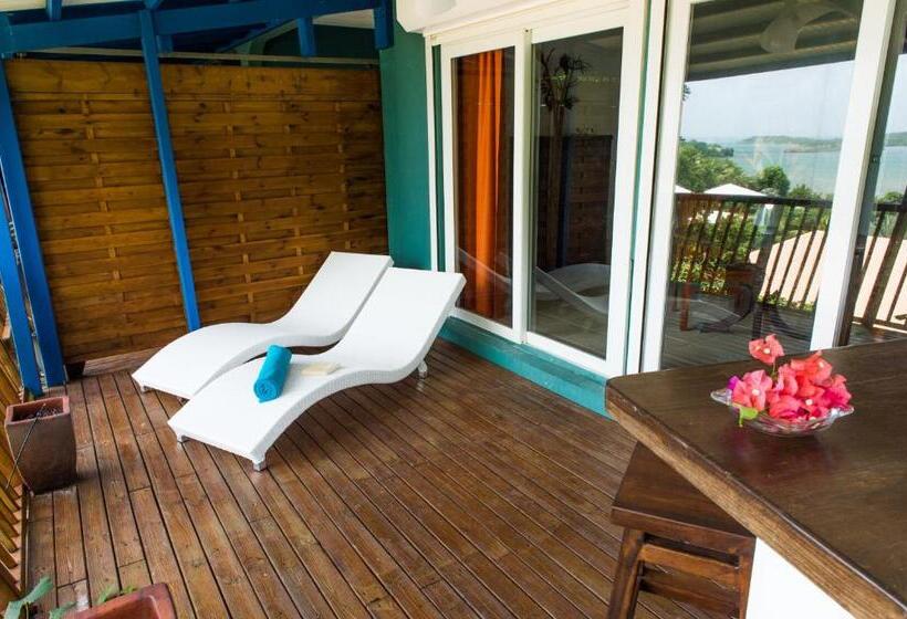 سوییت سوپریور با چشمانداز دریا, Hôtel Frégate Bleue