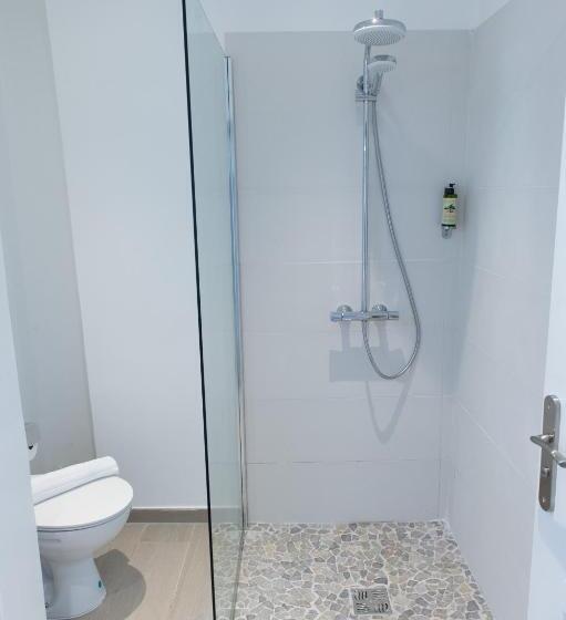 سوییت با چشمانداز دریا, Hôtel Frégate Bleue