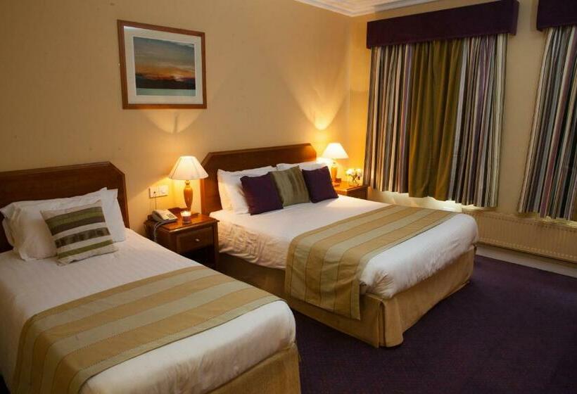 Семейный Номер, Inishowen Gateway