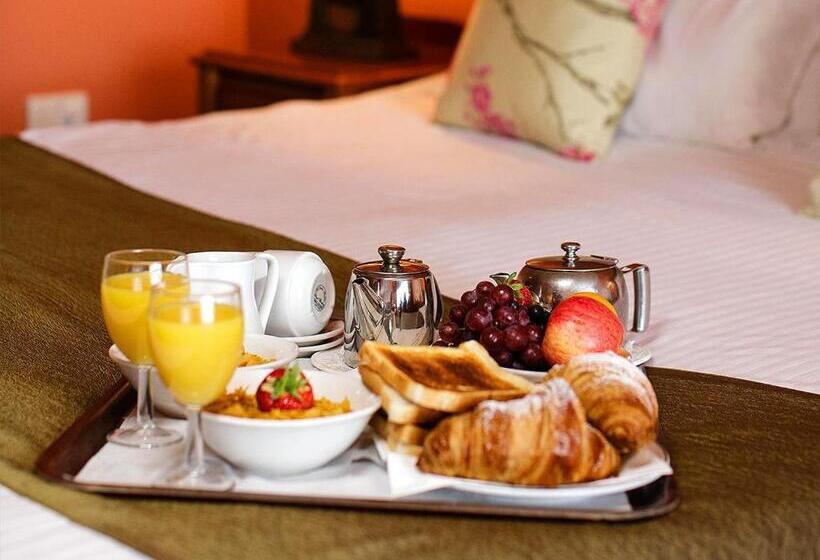 Номер Стандарт Индивидуальный, Inishowen Gateway