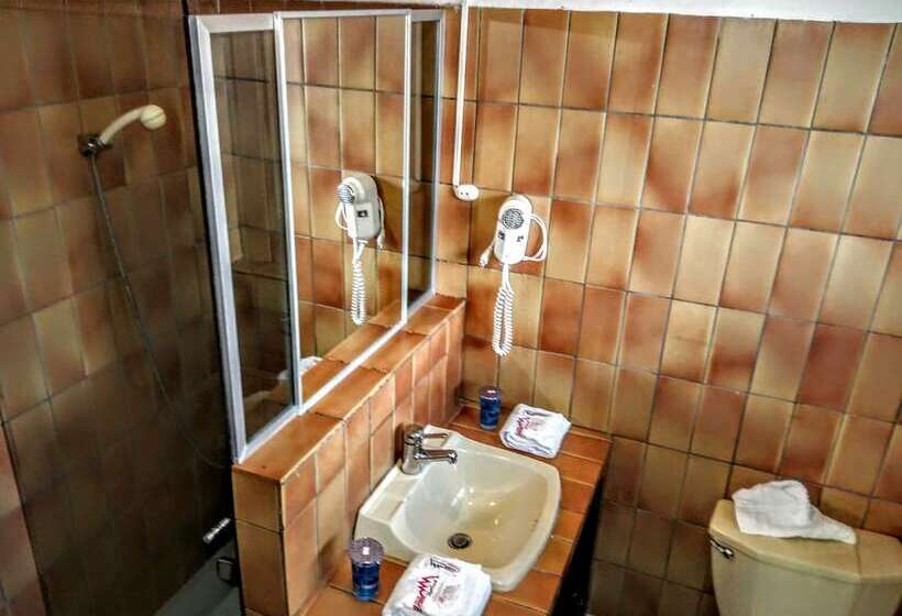 اتاق استاندارد, Oberland