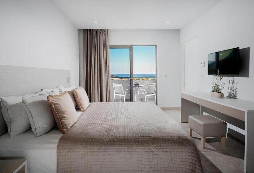 חדר משפחתי נוף לים, Porto Bello Beach