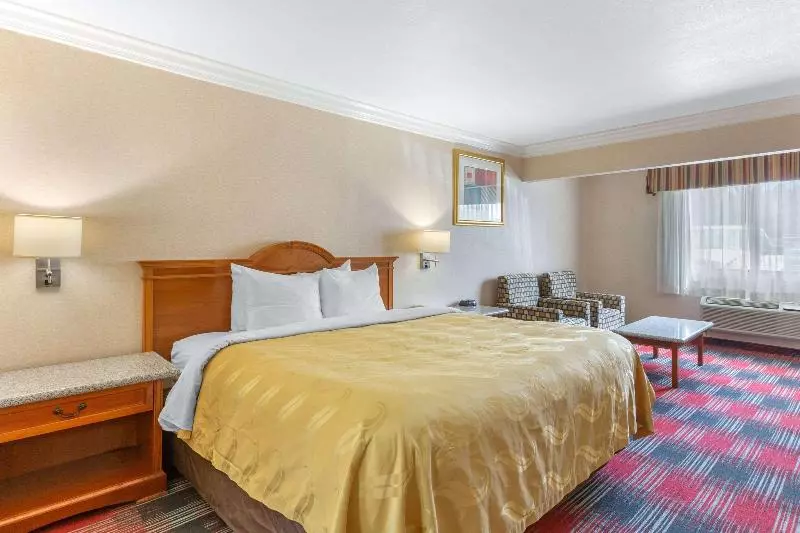 اتاق استاندارد, Quality Inn & Suites Oceanside Near Camp Pendleton