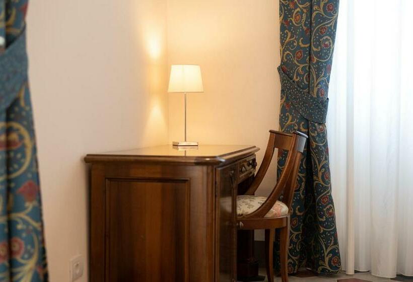 اتاق استاندارد, Villa San Michele