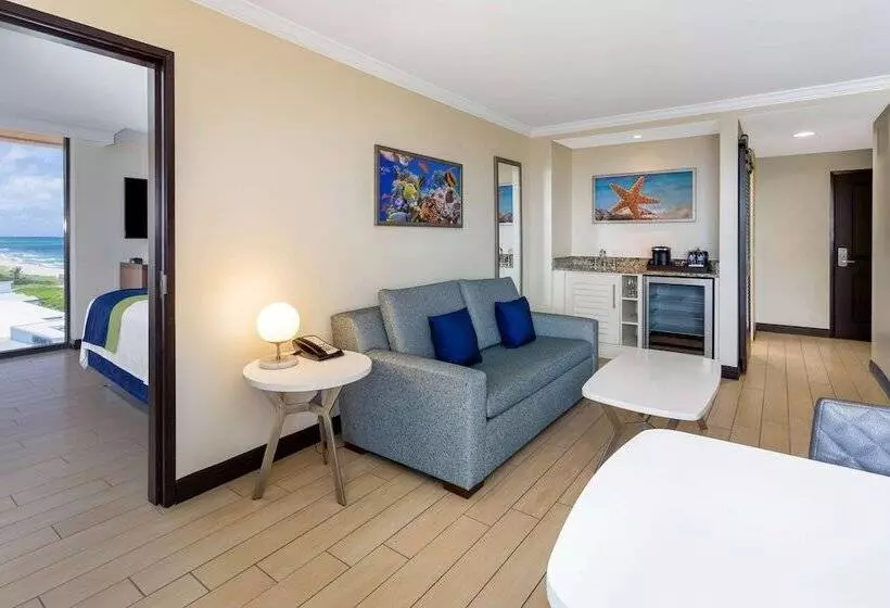 身障者適用スイートルーム, Wyndham Deerfield Beach Resort