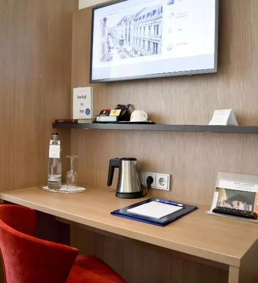 اتاق استاندارد یک نفره, Astor & Apart