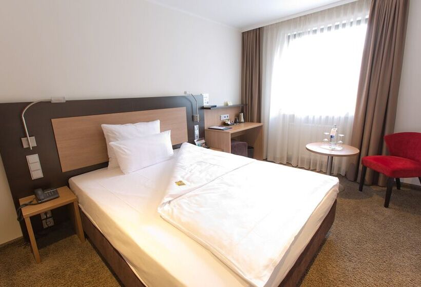 舒适型单人间, Astor & Apart