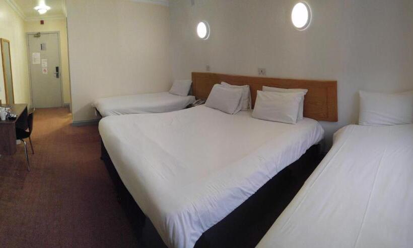 4인용 스탠다드 룸, 247hotel.com