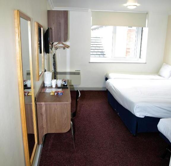 4인용 스탠다드 룸, 247hotel.com