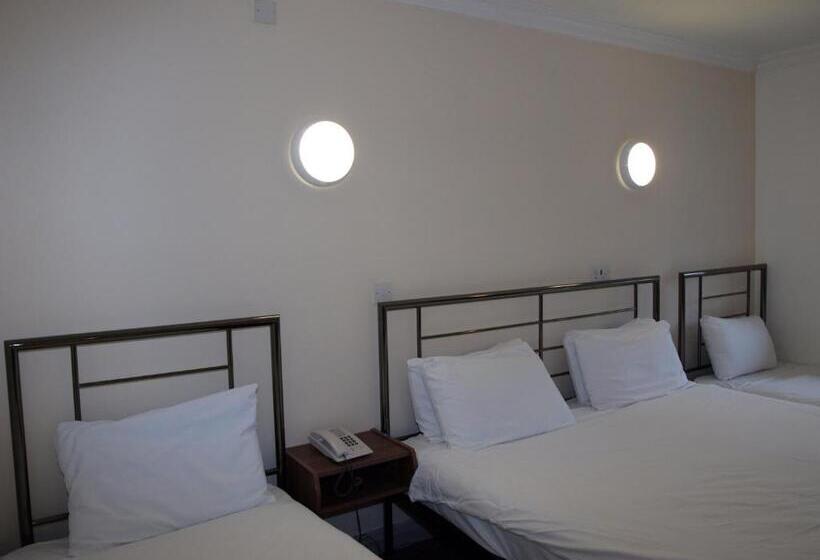 Четырехместный Номер Стандарт, 247hotel.com