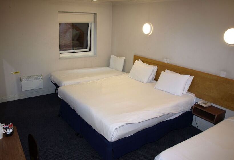 4인용 스탠다드 룸, 247hotel.com