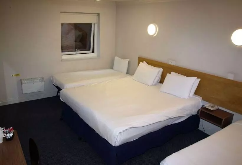 اتاق استاندارد چهار تخته, 247hotel.com