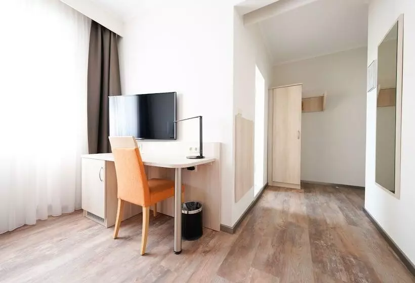 Habitación Estàndard Individual, Bayerischer Hof