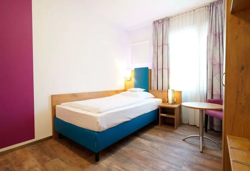 Habitación Estàndard Individual, Bayerischer Hof