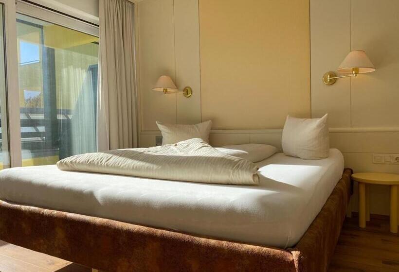 스탠다드 룸, Belmont