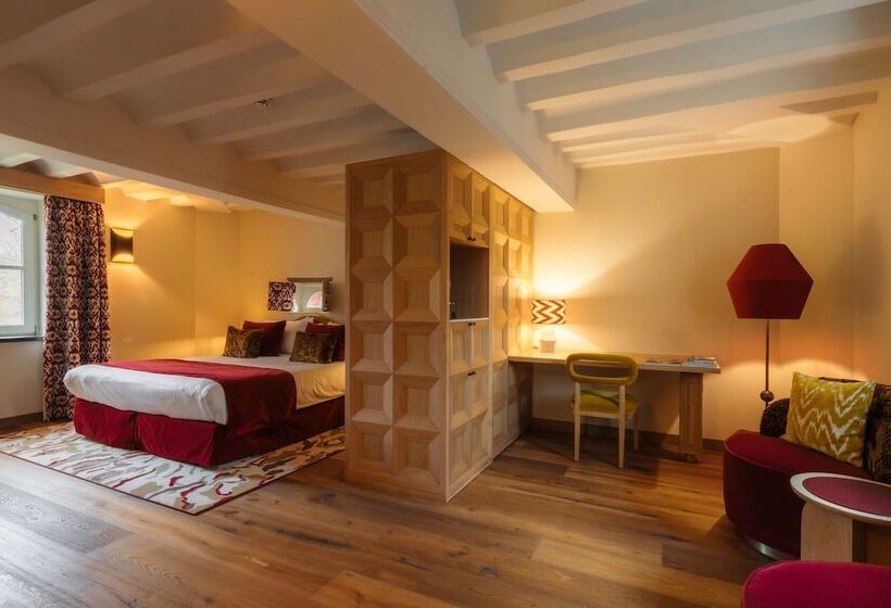 سوییت جونیور, Château St Gerlach   Oostwegel Collection, Member Of Relais And Châteaux