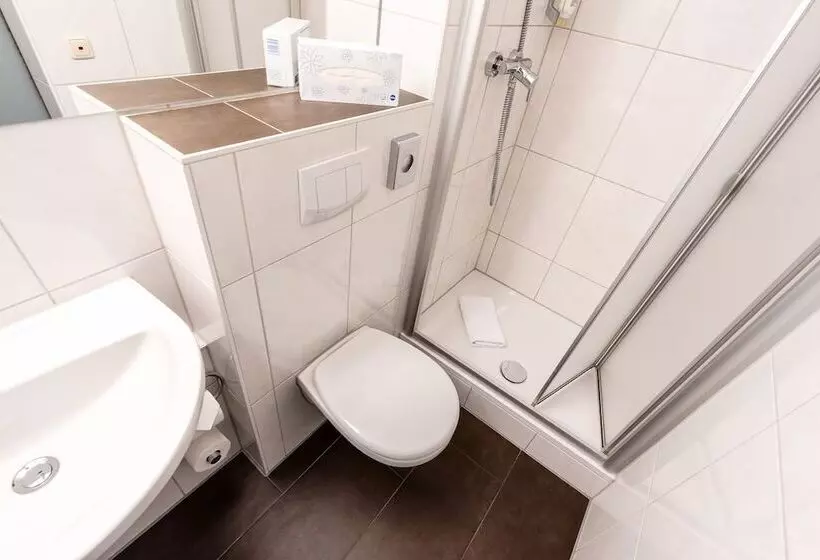 Chambre Standard Individuelle, Demas München Unterhaching