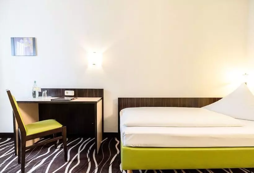 Chambre Standard, Demas München Unterhaching