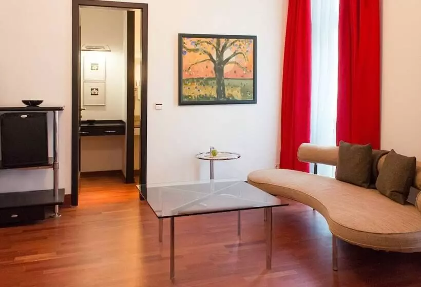 سوییت, Dormero Hotel Berlin Ku Damm