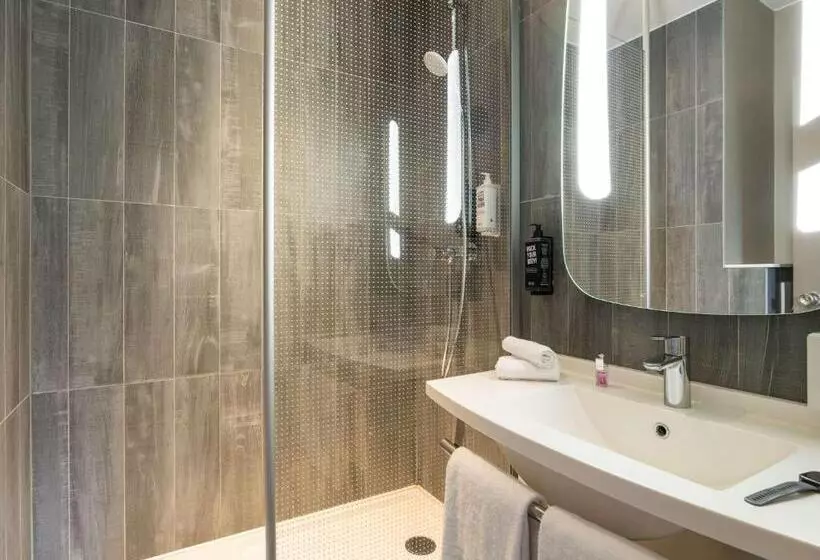 Standard Single Room Single Bed, Ibis Hotel Brussels Off Grand Place