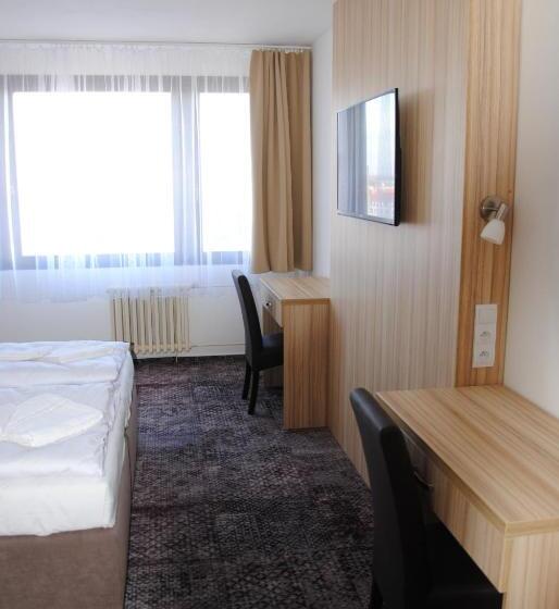 غرفة ديلوكس, Labe