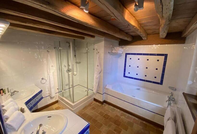 غرفة قياسية رباعية, Le Hameau De Barboron