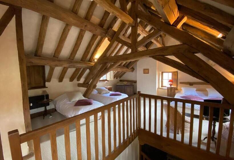 غرفة قياسية رباعية, Le Hameau De Barboron