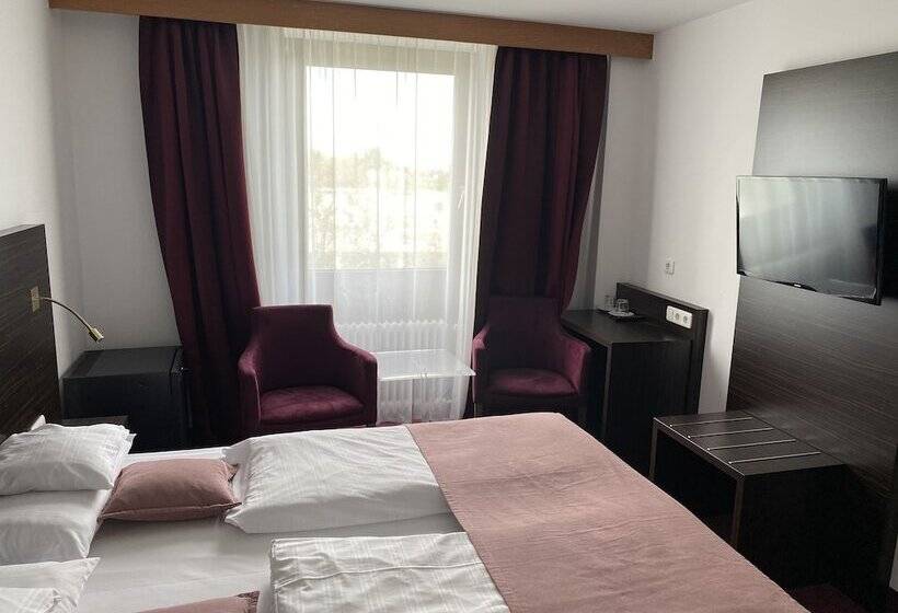 Номер Стандарт Индивидуальный, Montree