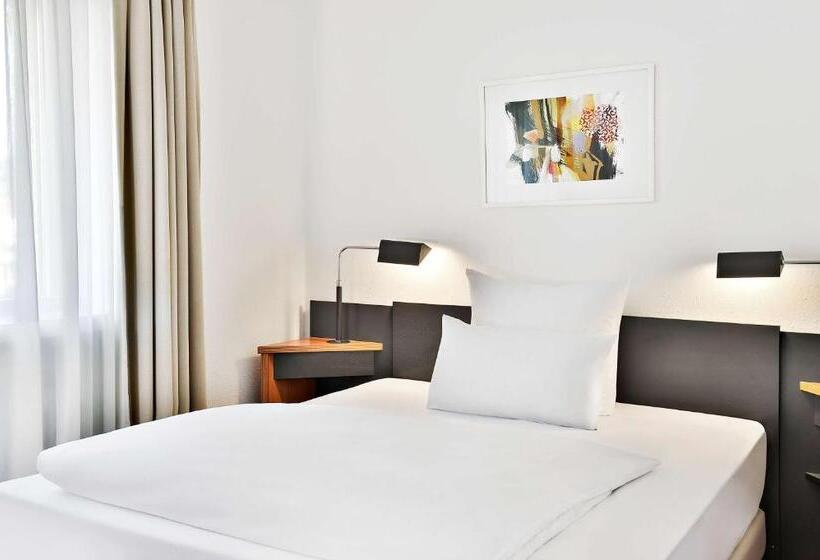 Quarto Triplo Standart, NH Hirschberg Heidelberg