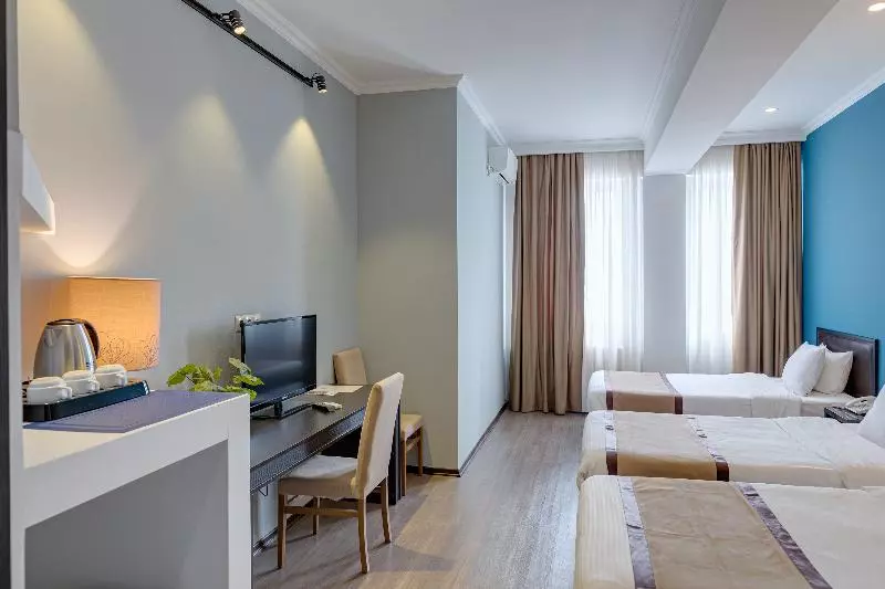 اتاق سوپریور سه تخته, Scandic Gdańsk