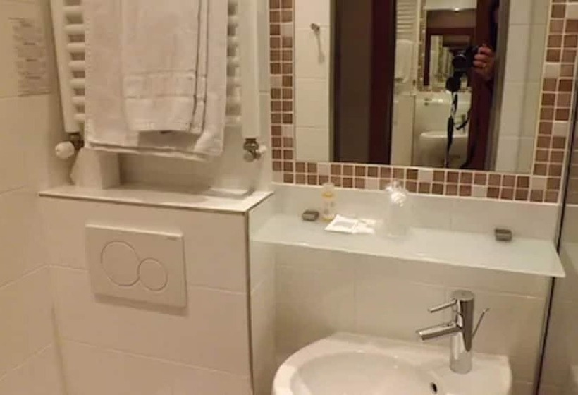 اتاق راحتی, Terminus Orléans Paris