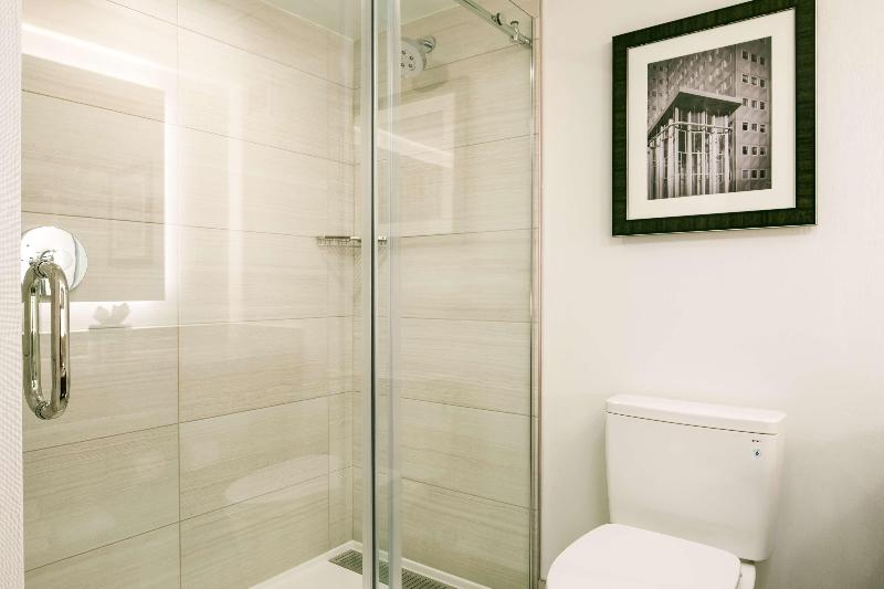 اتاق استاندارد یک نفره, Terminus Orléans Paris