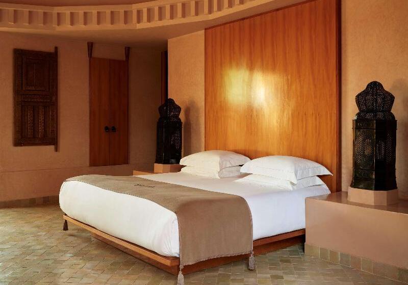 اتاق استاندارد, Terminus Orléans Paris