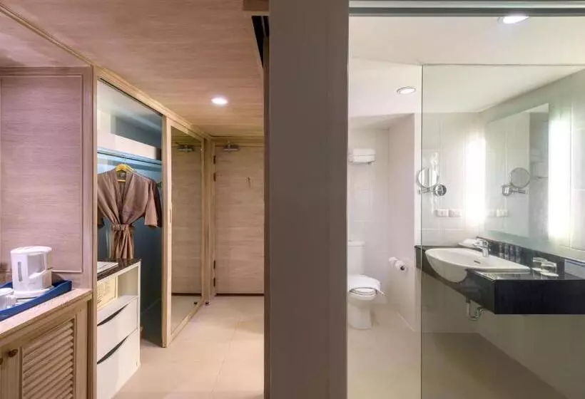 オーシャンビューデラックスルーム, Novotel Phuket Resort